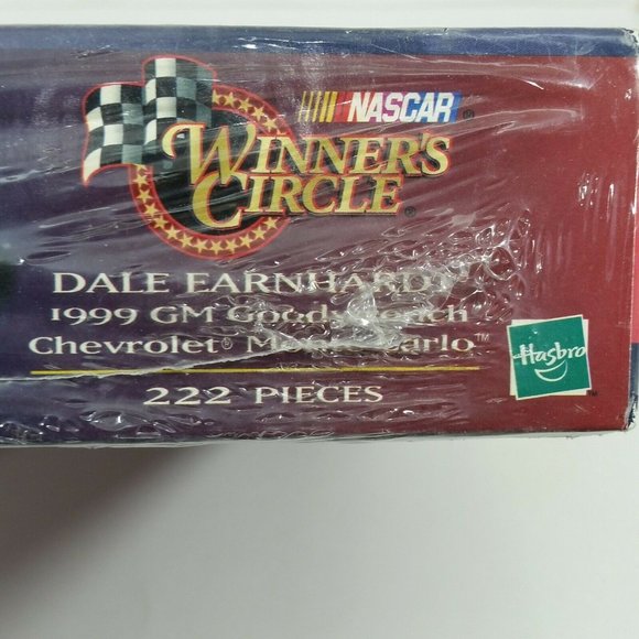 Puzz 3D Dale Earnhardt 1999 GM Goodwrench Chevrolet Monte Carlo 222 Piece Puzzle - Picture 6 of 7